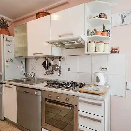 In Pula/istrien 27321 Apartament